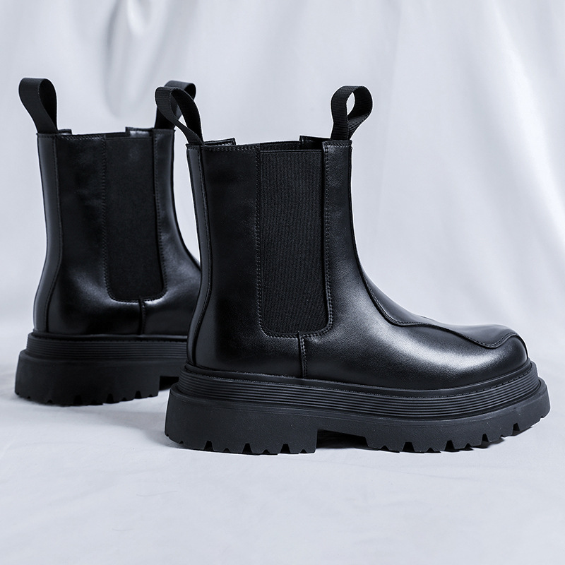 Stylish Men's Chelsea Boots in British Style