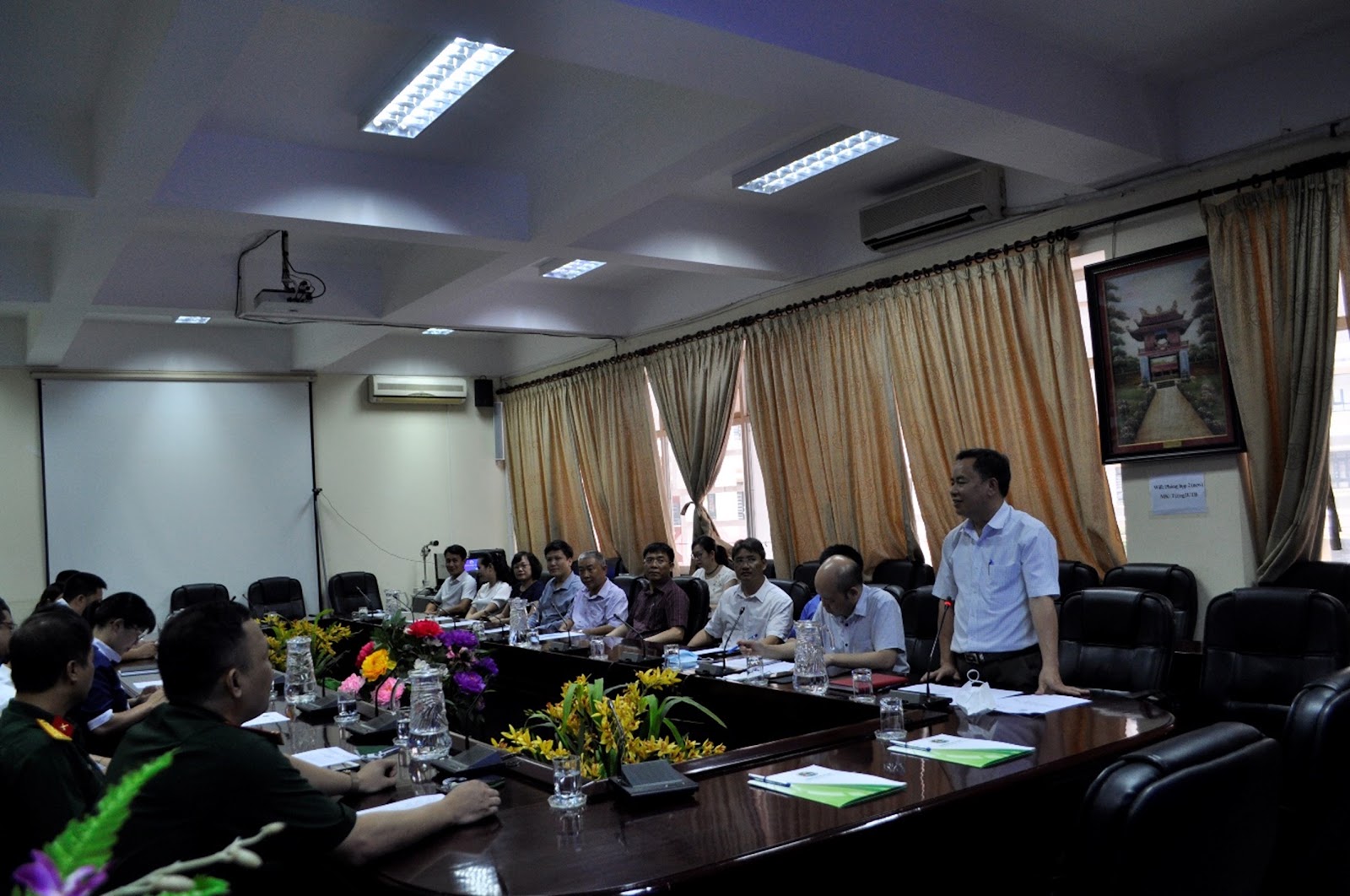 Hội nghị kí kết thỏa thuận hợp tác giữa Trường Đại học Tây Bắc và Viettel Sơn La