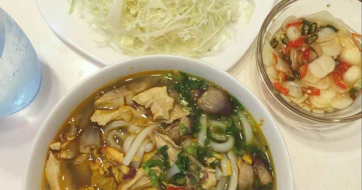 Bánh canh cua gà xé