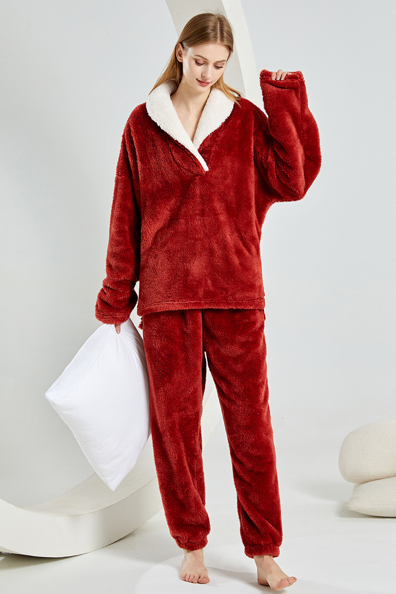 Soft plush pajama set for couples, long sleeves, winter