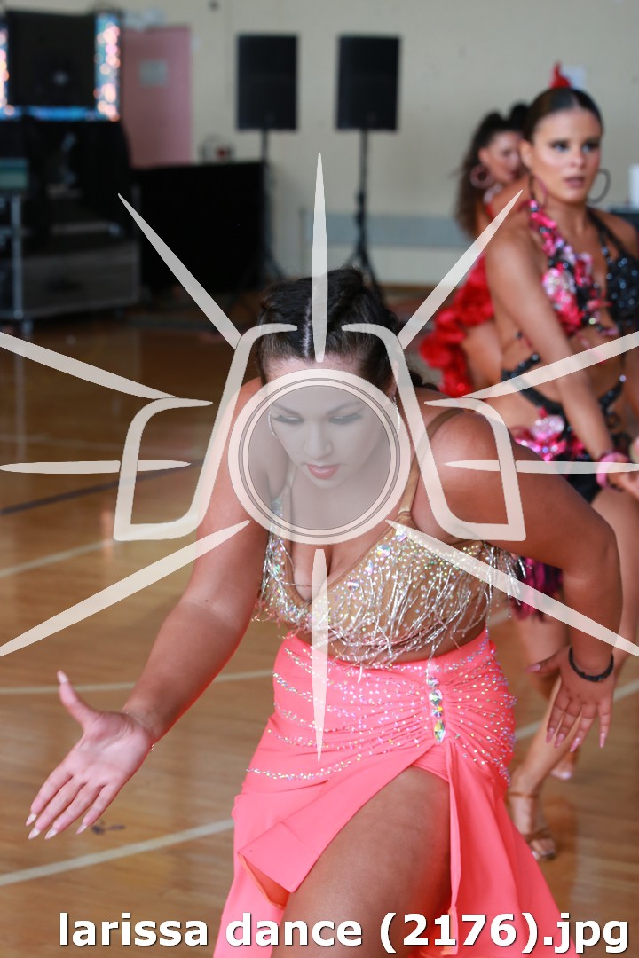 larissa dance (2176).jpg