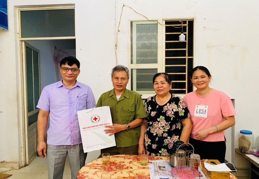 Trường Đại học Tây Bắc tổ chức chương trình tri ân các anh hùng liệt sĩ tại Thành phố Sơn La