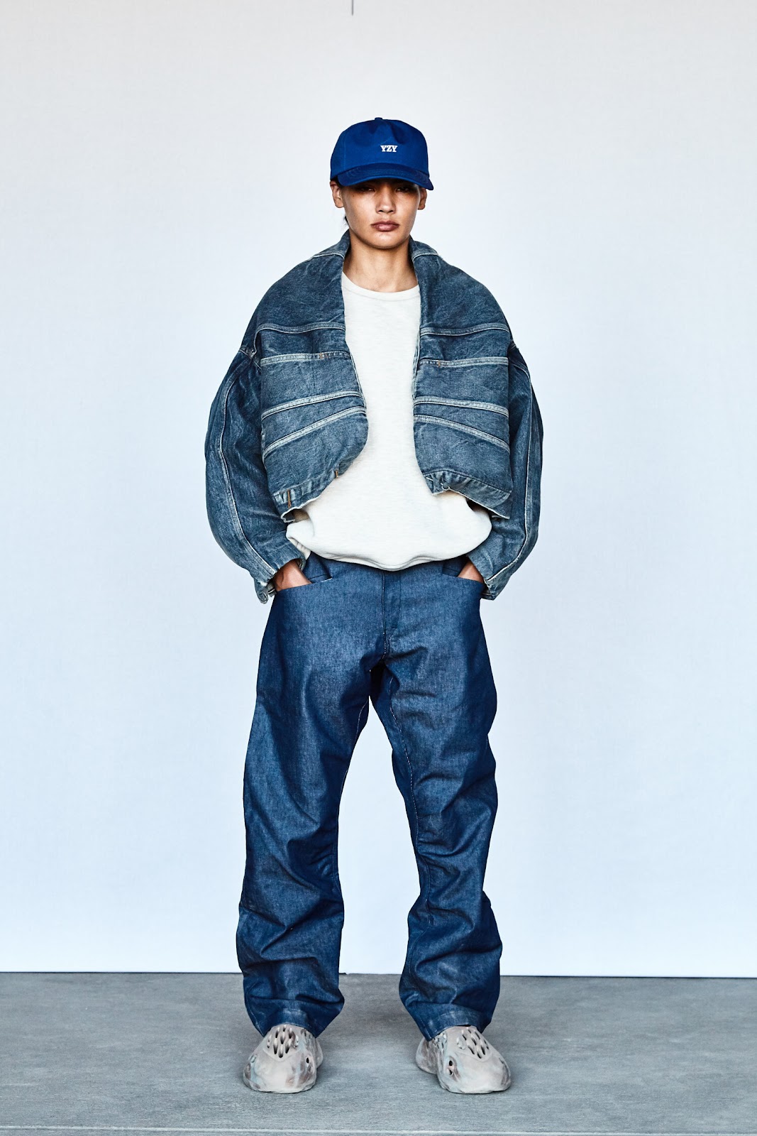 Yeezy gallery image 4
