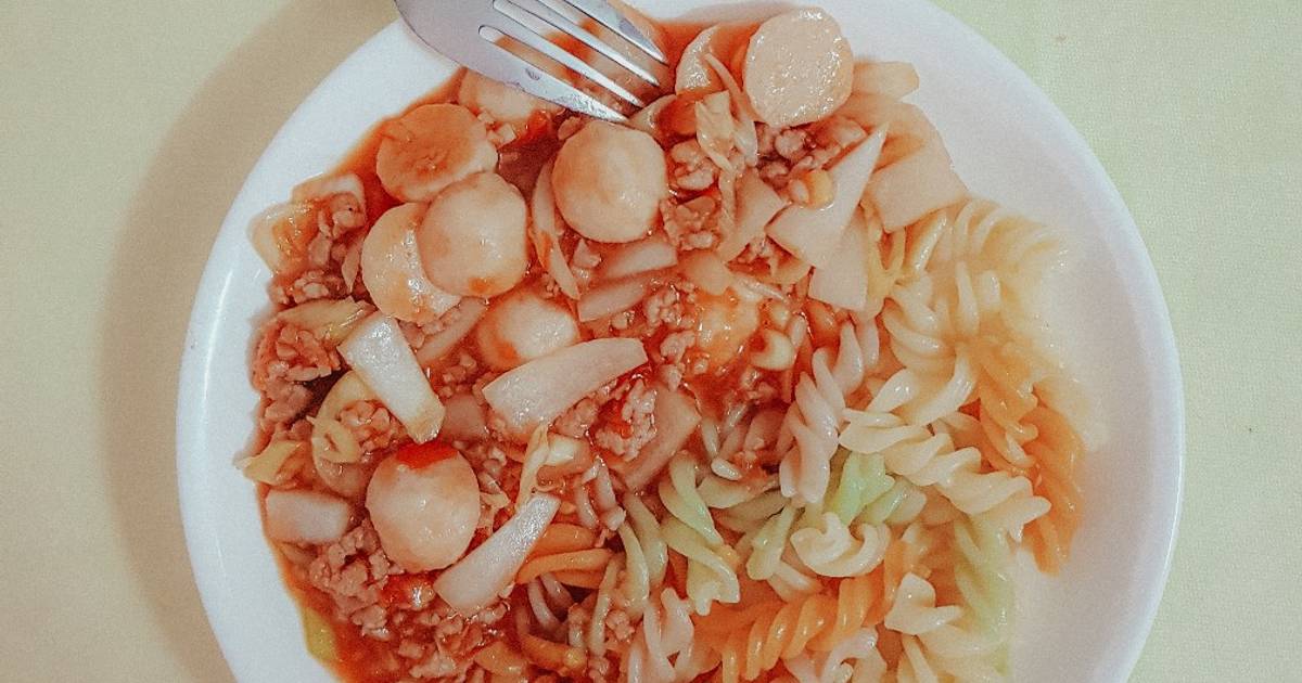 Nui xào thịt