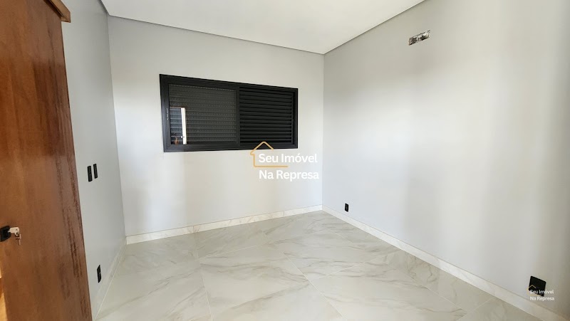 Foto 14 de Casa à venda no Condomínio Riviera de Santa Cristina XIII HZP11YM