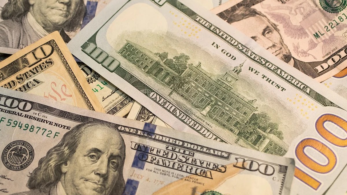 달러 환전 시 환율 우대 받는 방법과 시기별 차이점