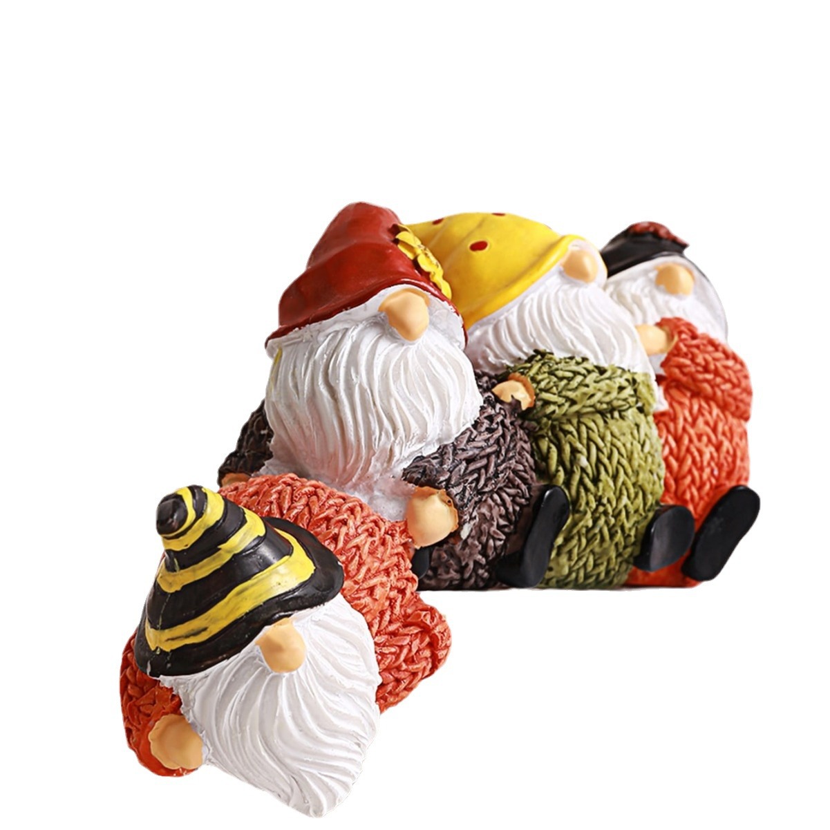 Dekorative Wichtel- oder Bärenfiguren aus Kunstharz