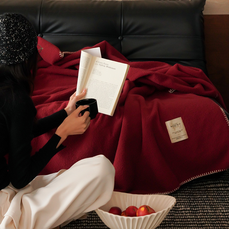 Soft living blanket in lambskin look, various colors