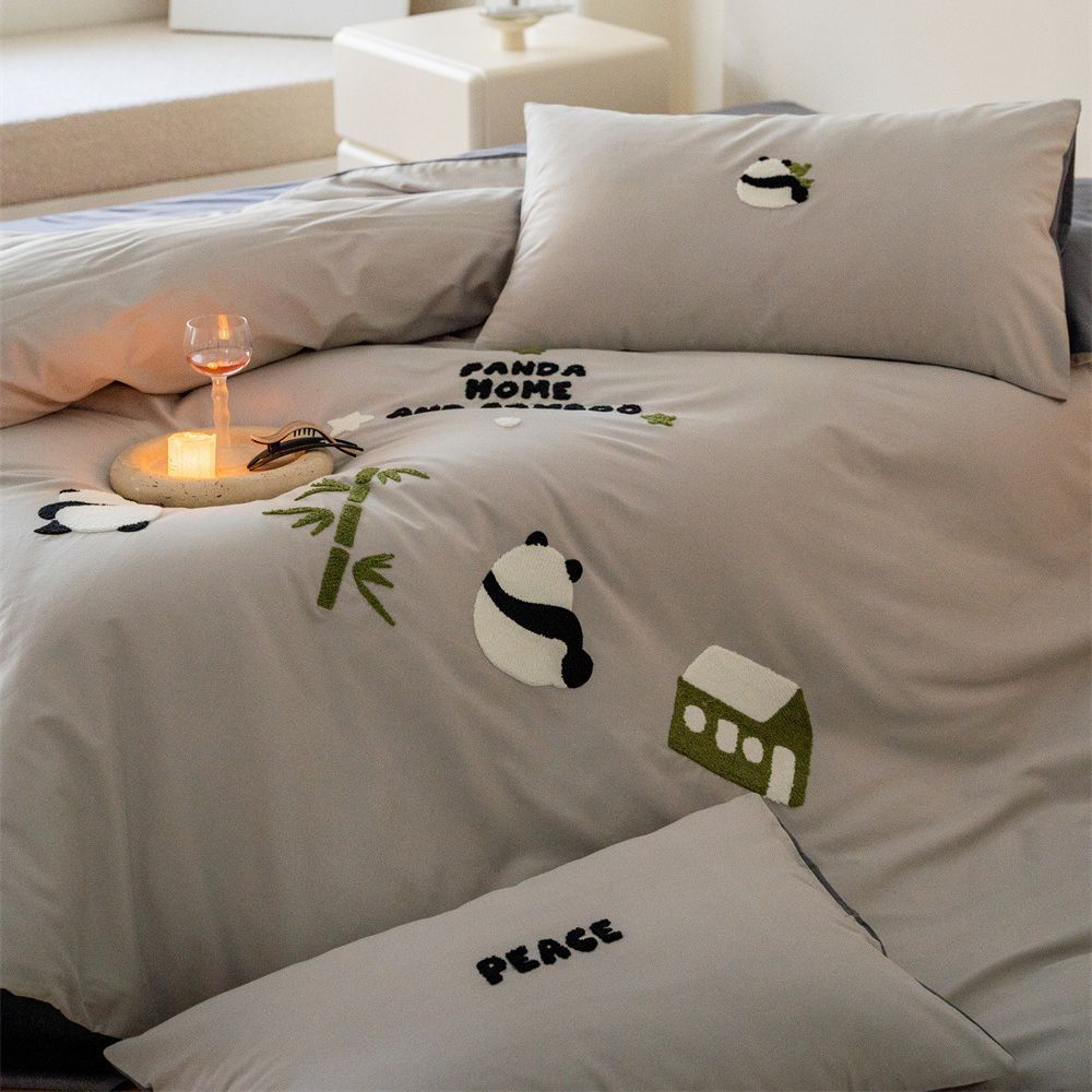 Verspieltes Baumwoll-Bettwäsche-Set mit Tiermotiven