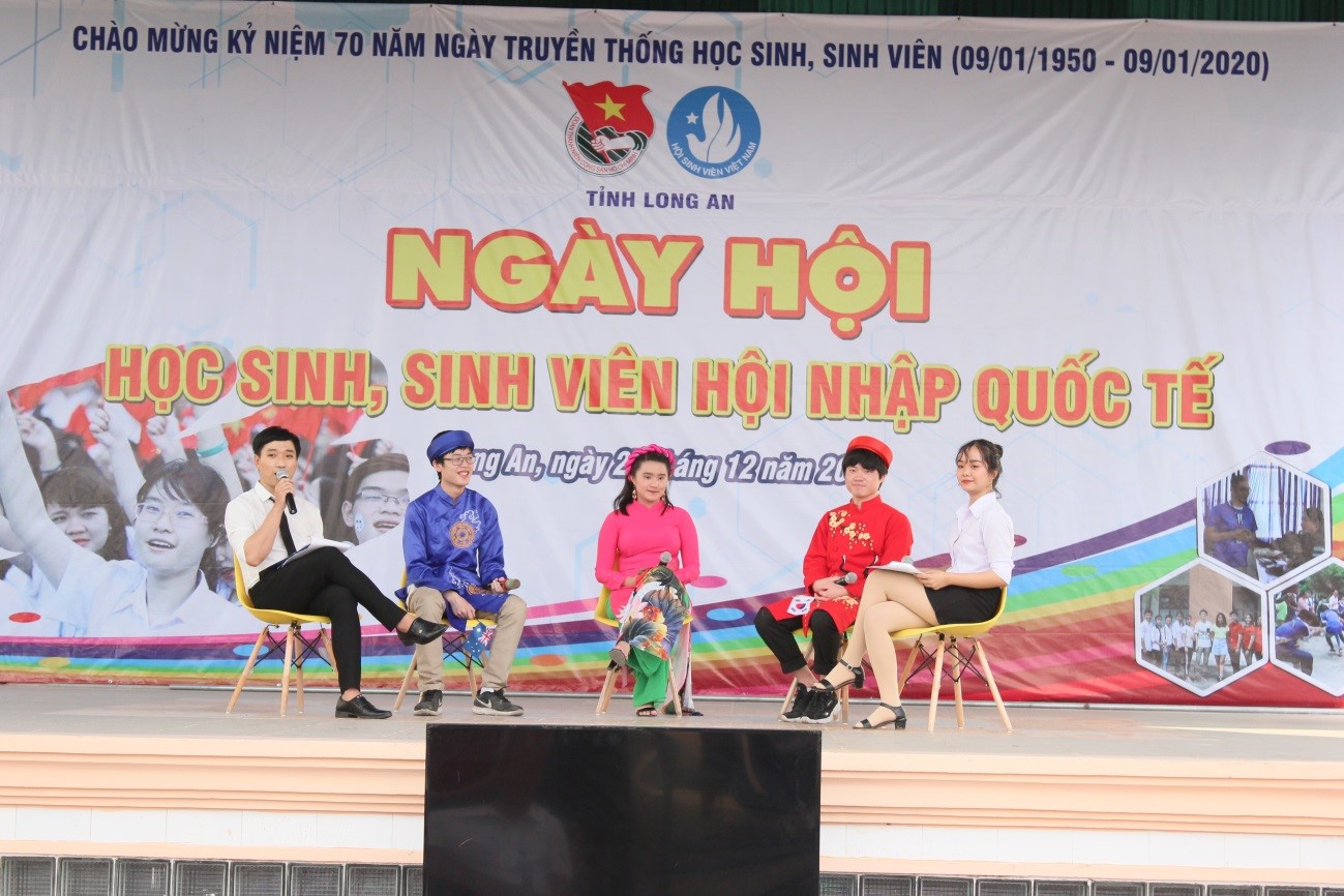 Giao lưu trao đổi kinh nghiệm học tập cùng 3 bạn sinh viên đến từ Đại học Tây Úc