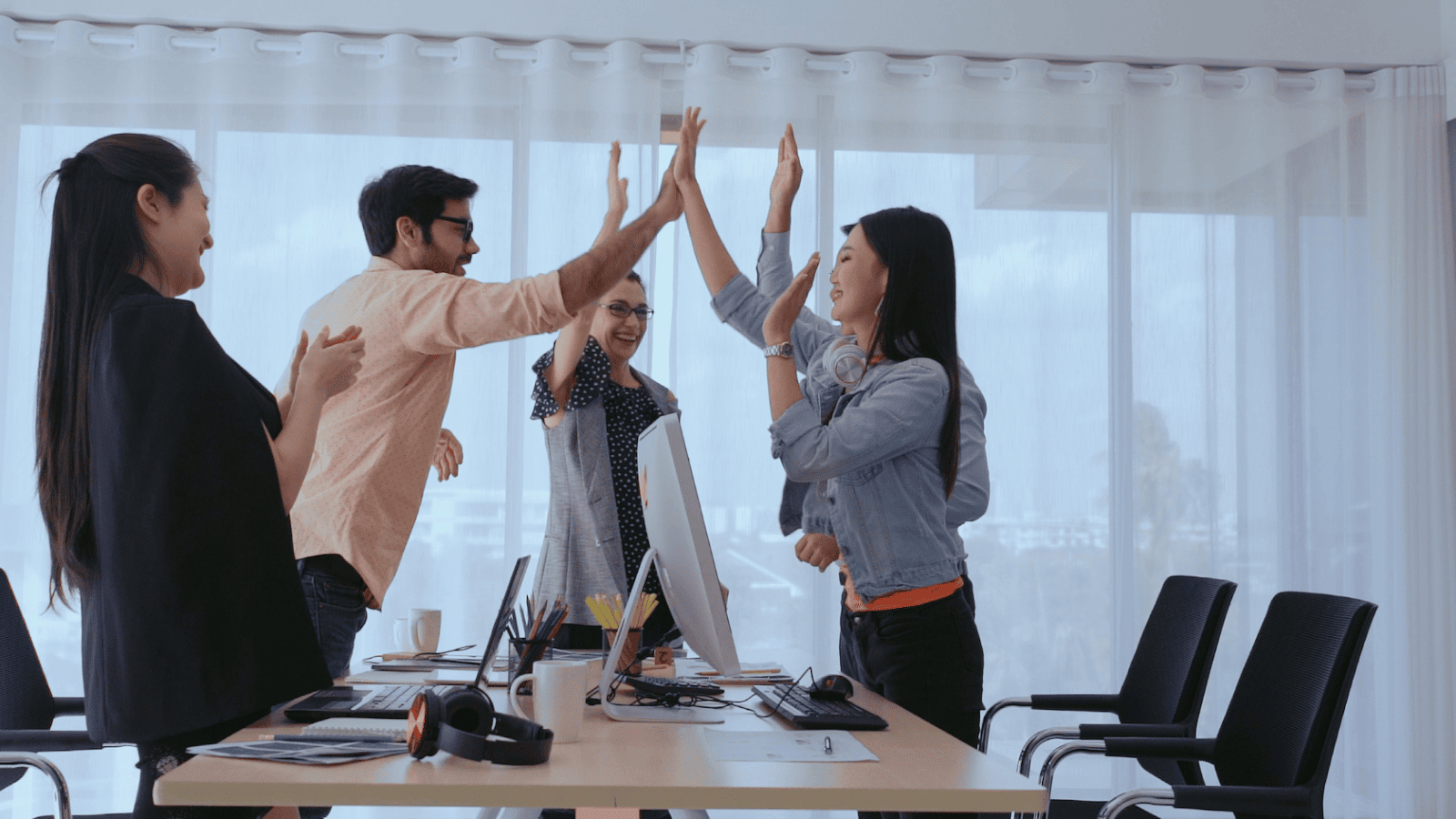 Why Outsourcing Payroll Services Boosts Business Efficiency