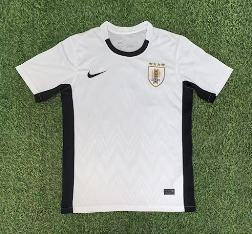 25-26 Uruguay Visitante.jpg