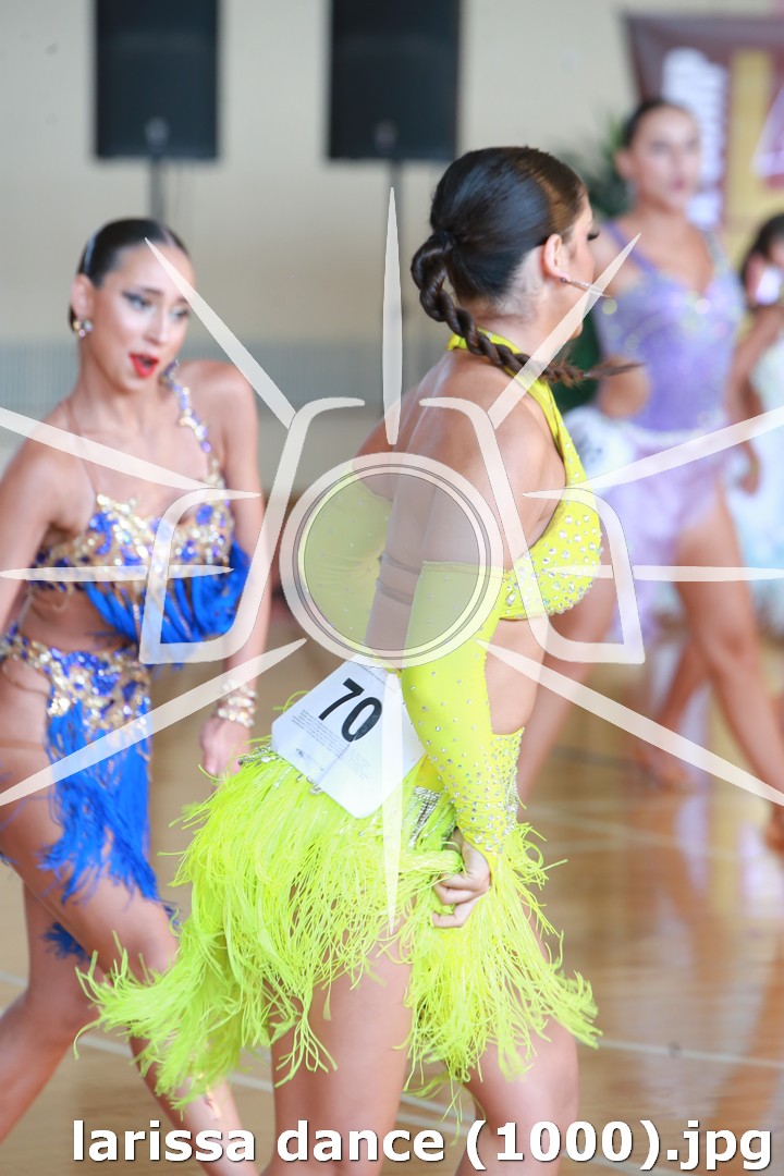 larissa dance (1000).jpg