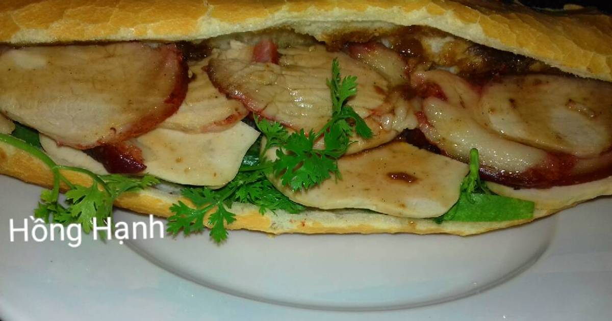 Bánh Mì Thịt Kiểu Việt Nam