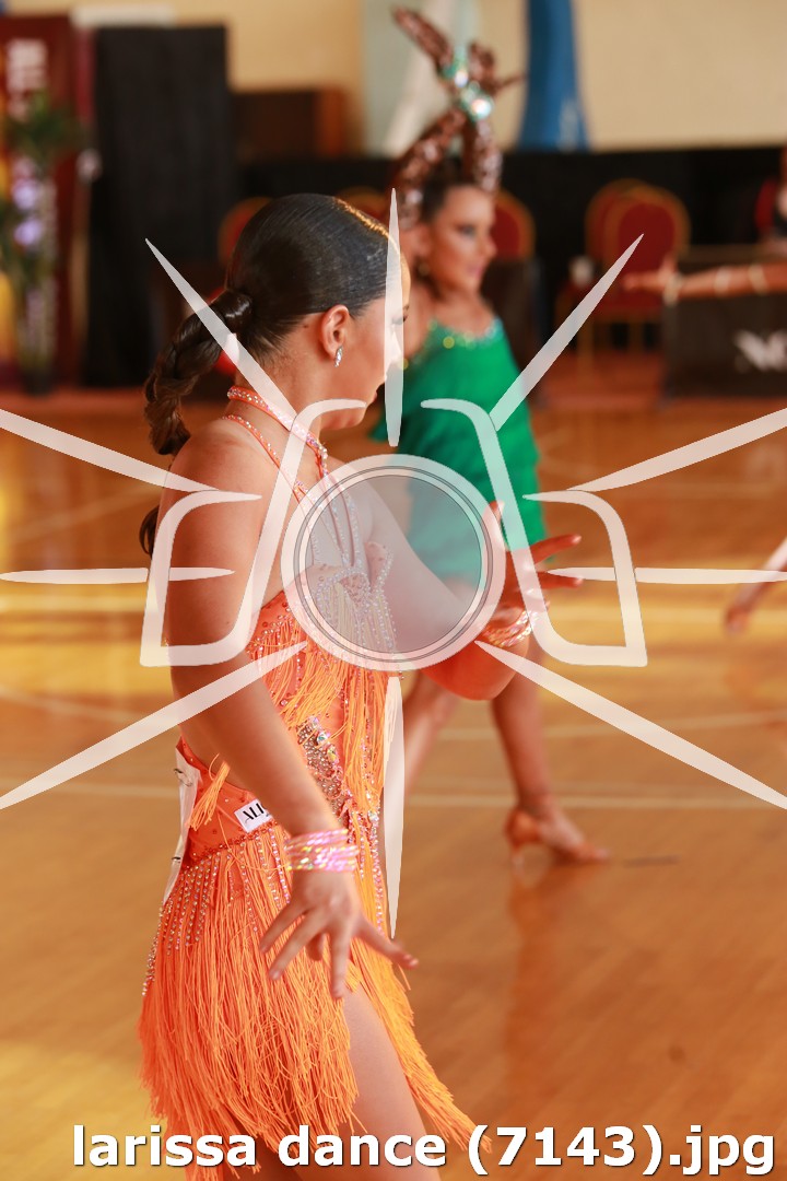 larissa dance (7143).jpg