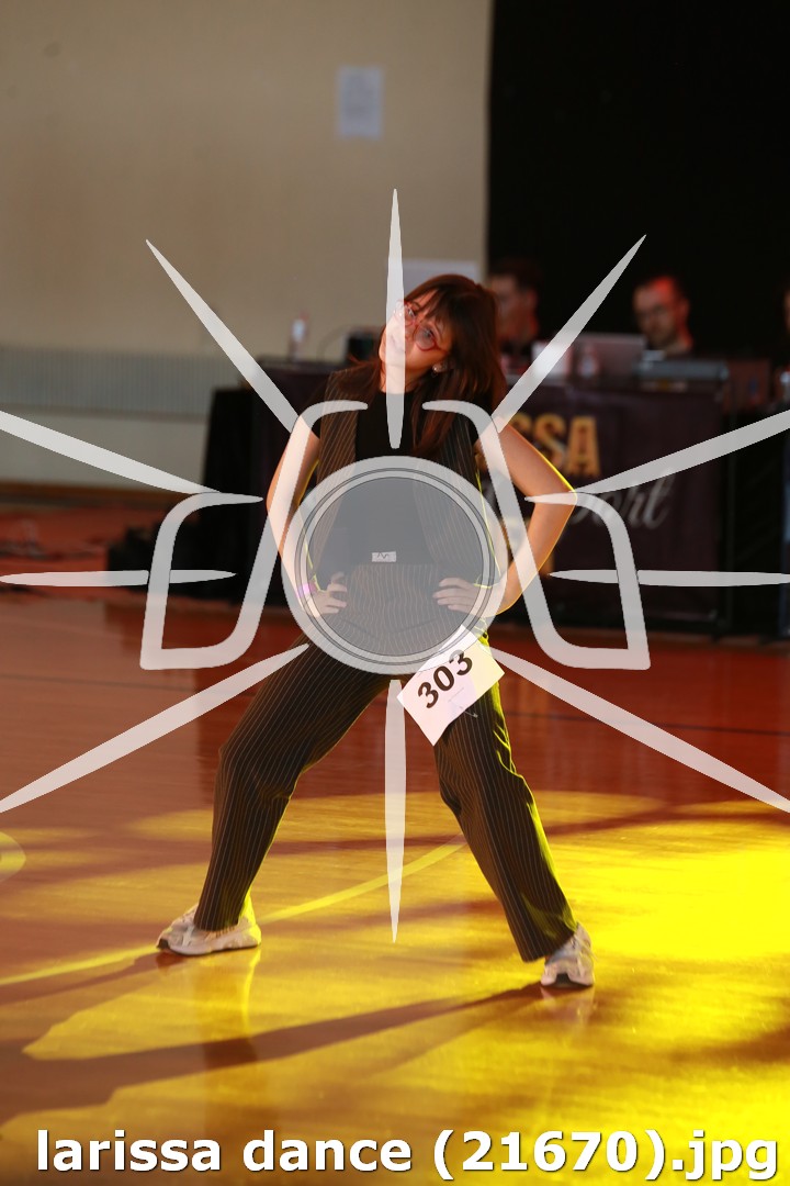 larissa dance (21670).jpg