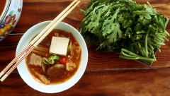 Vậy là lẩu kim chi đã hoàn thành. Bạn sẽ được nồi lẩu kim chi thơm ngon, hấp dẫn mùi cay của kim chi đặc trưng cùng các gia vị khác đã kích thích vị giác của bạn để sẵn sàng thưởng thức món lẩu kim chi rồi. Cách nấu lẩu kim chi cũng như cách nấu canh kim chi cũng không quá khó, chúng ta chỉ cần thực hiện như công thức trên. Những ngày mùa đông gió lạnh, được cùng cả nhà xuýt xoa món lẩu kim chi chua cay nóng hổi sẽ thật tuyệt phải không bạn ơi?