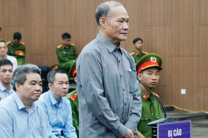 Nóng 24h ngày 31/3: Cựu cục phó nhận hối lộ bị xét xử vắng mặt - Báo Điện tử Tiếng nói Việt Nam