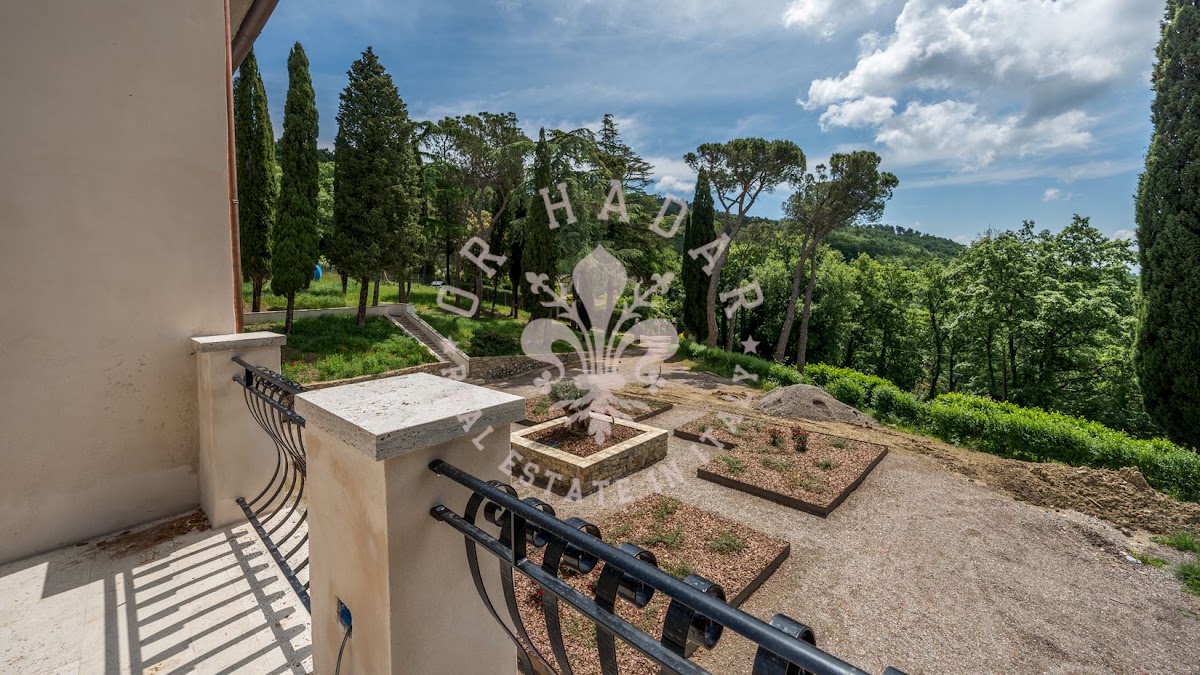 אחוזת טרסימנו לקסוס (Tenuta Trasimeno Lux) — 26