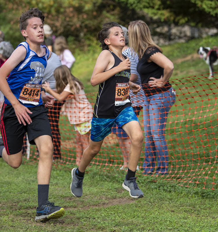 Photo from MS: Cross Country of Adrian Guerrero