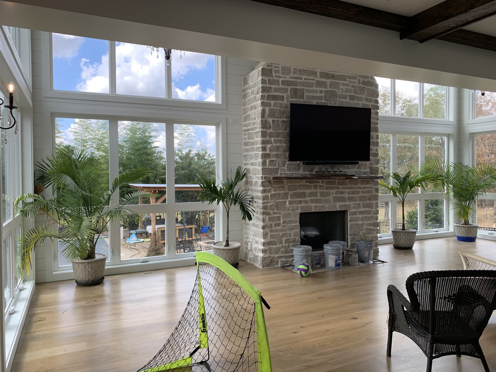 Inspirational Space: Specialty Project in Rural & Scenic Builds (project photo 9)