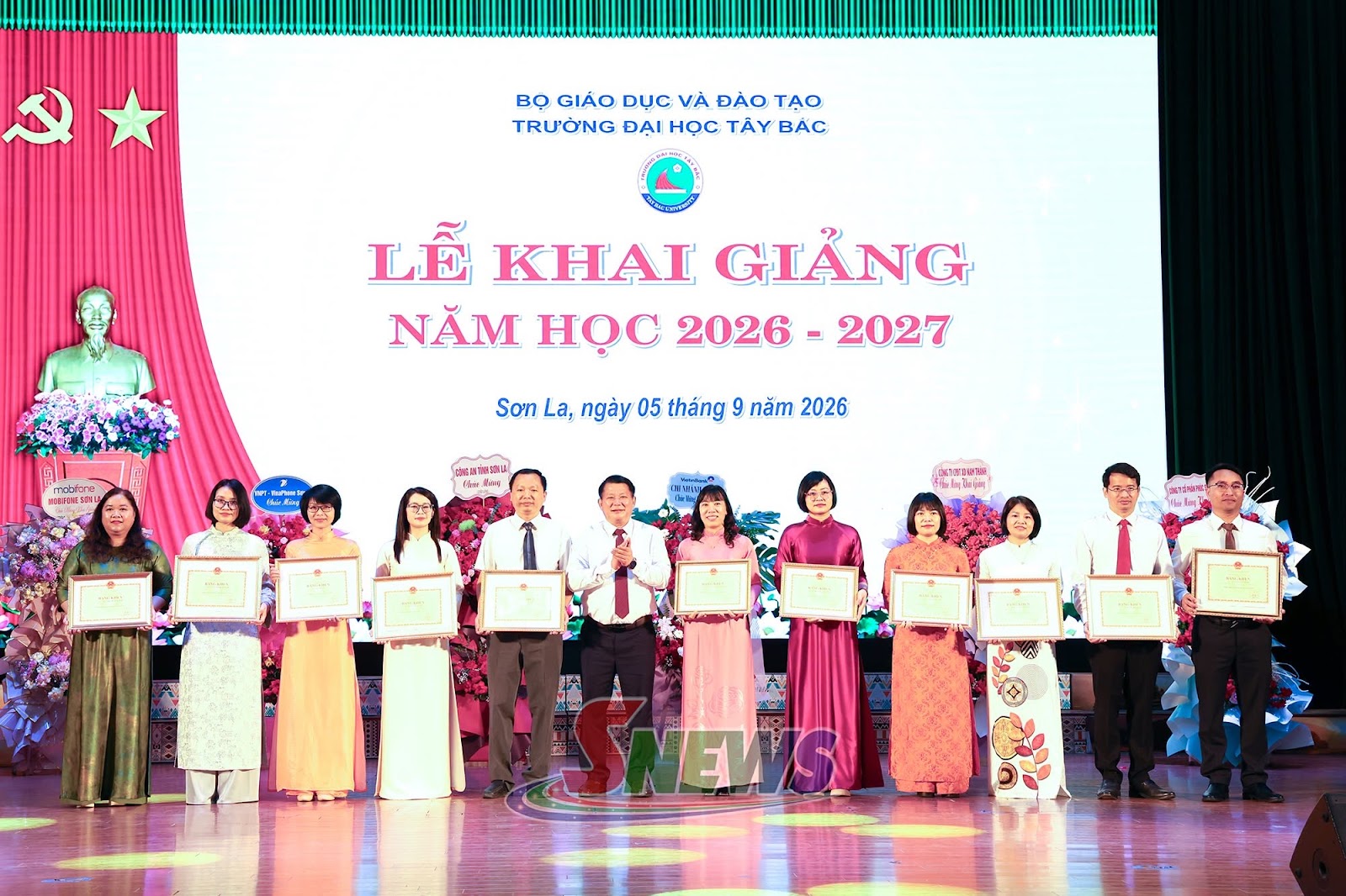 Tâm thế mới, khát vọng mới: Trường Đại học Tây Bắc long trọng tổ chức lễ Khai giảng năm học 2026-2027