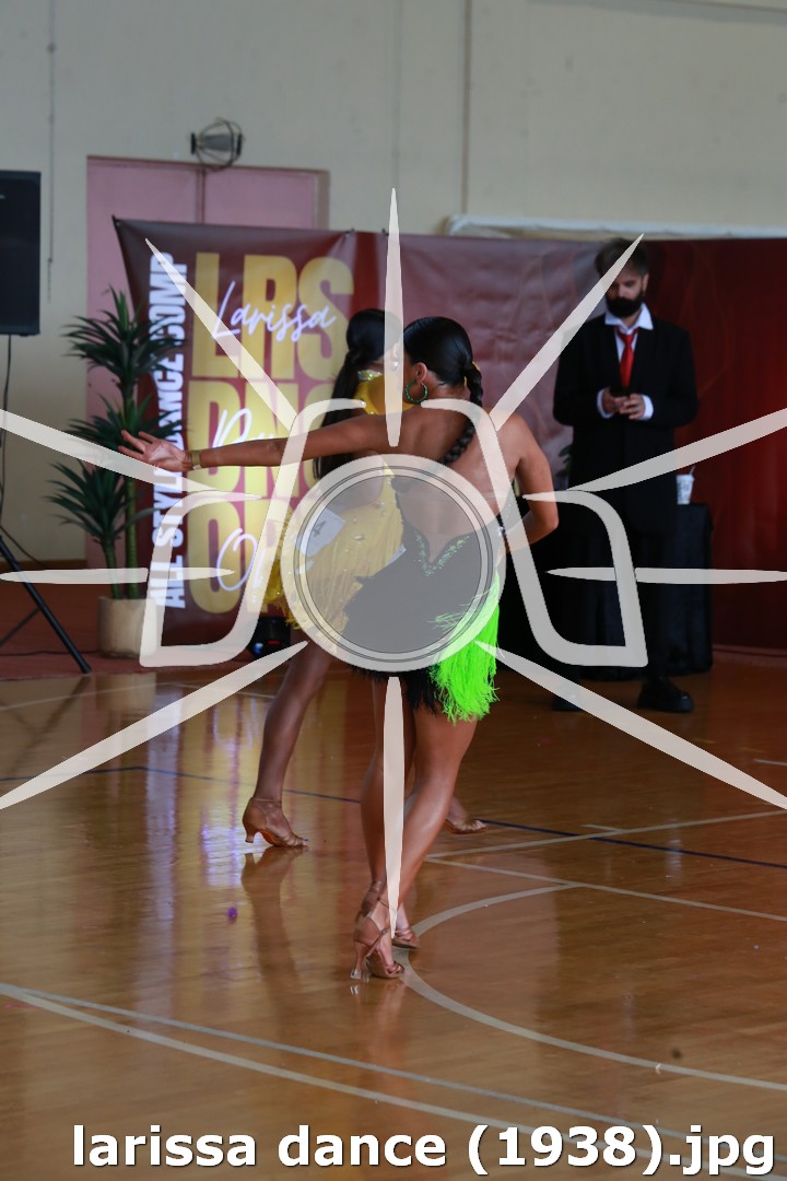 larissa dance (1938).jpg