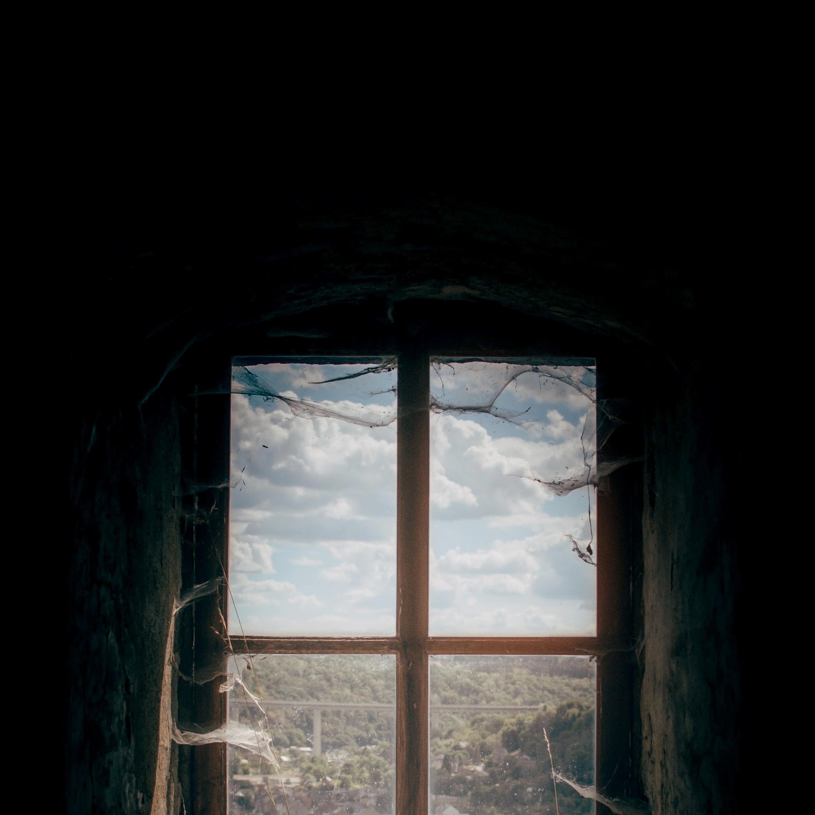 Download Old Window Looking Outside 5K iPhone