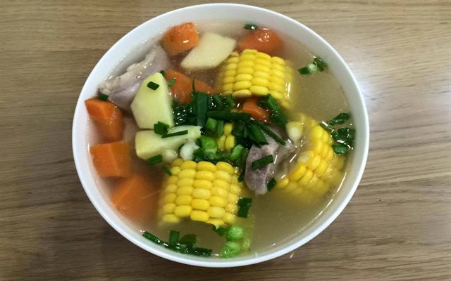 Canh Sườn Non Nấu Thập Cẩm