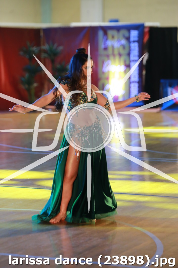 larissa dance (23898).jpg