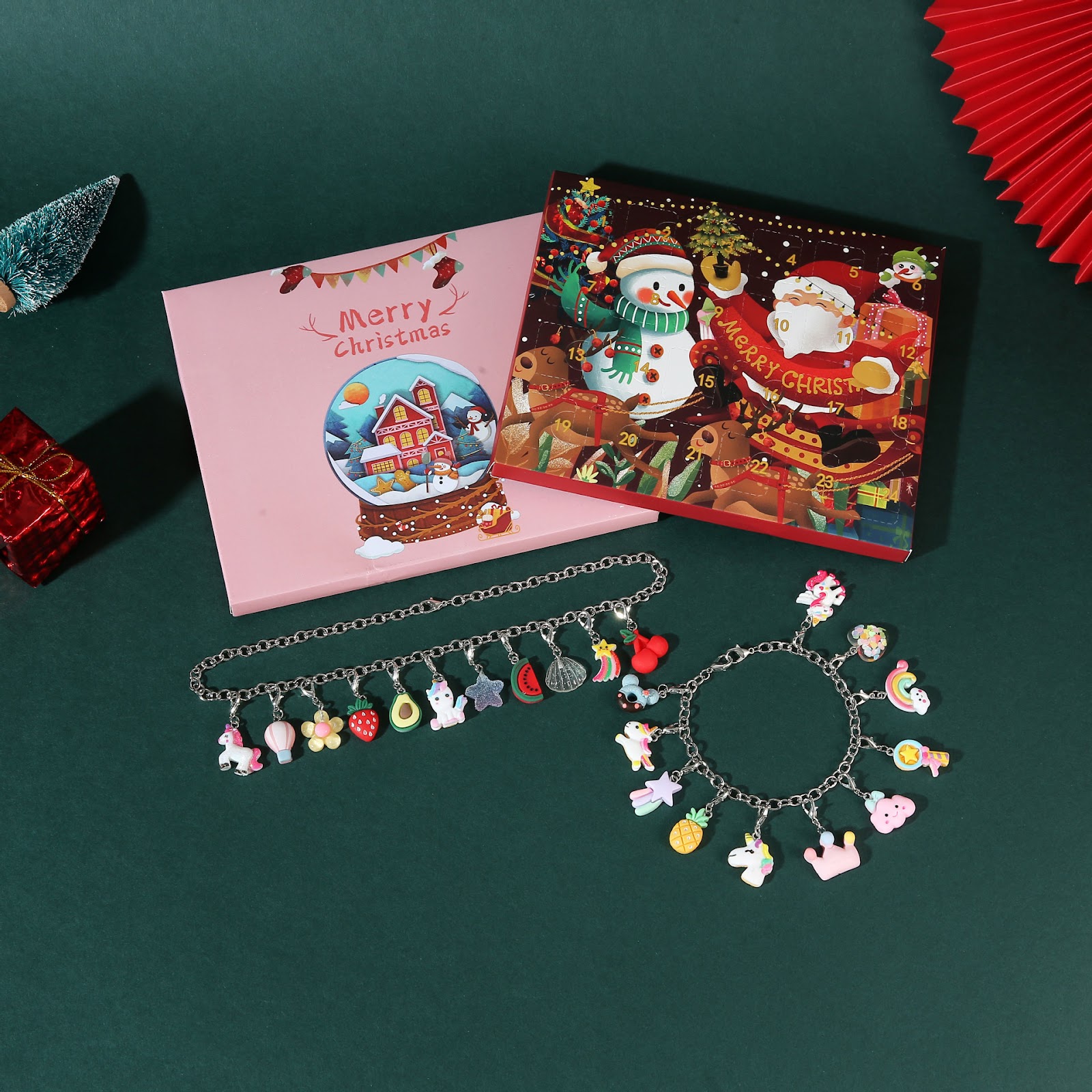 DIY-Adventskalender-Schmuckset mit Festtagsmotiven