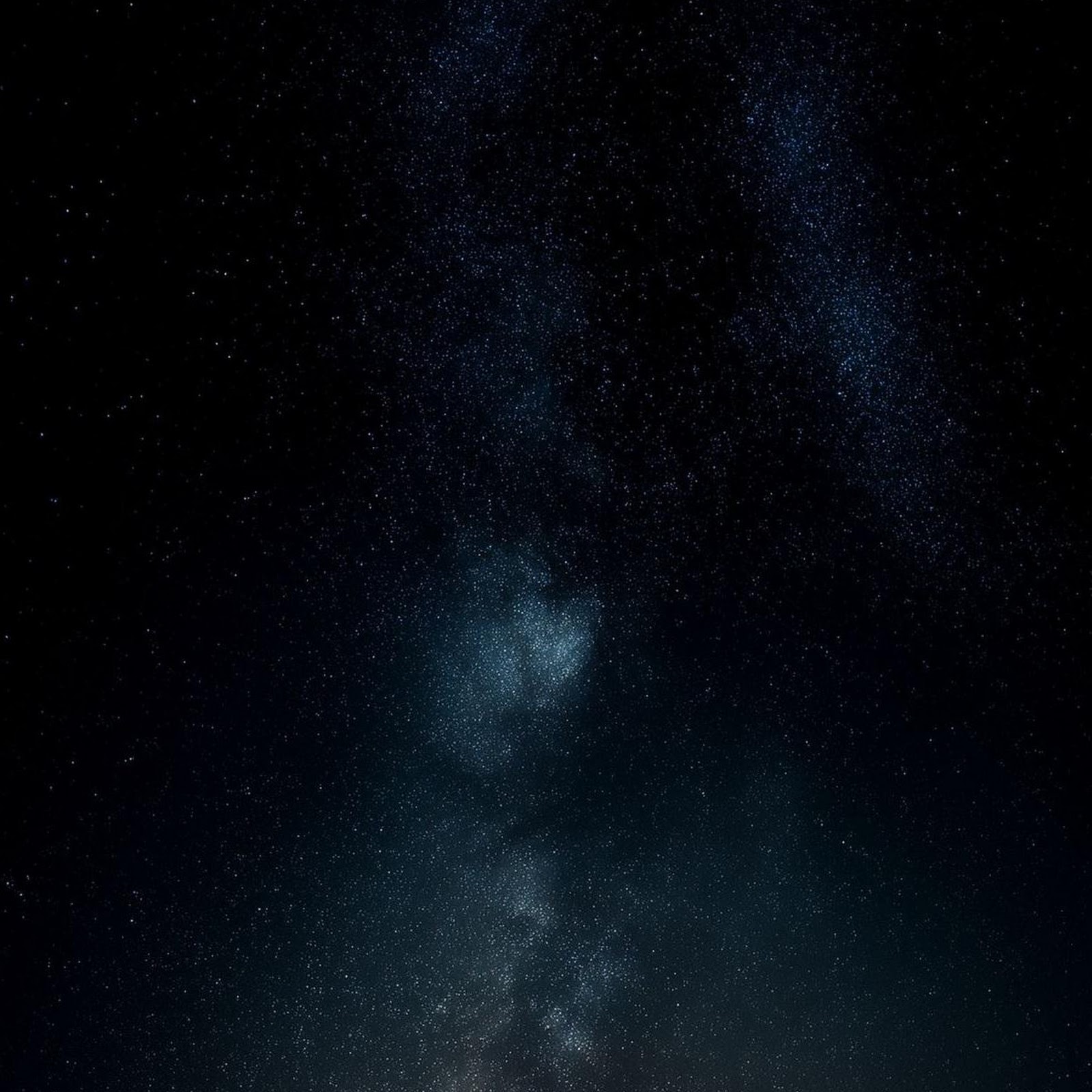 Download Milky Way Galaxy Above Earth Horizon Full HD iPhone