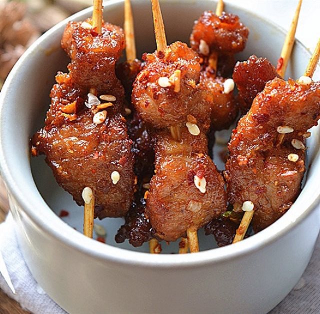 Thịt Xiên Chiên Áp Chảo
