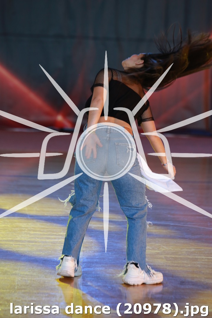 larissa dance (20978).jpg