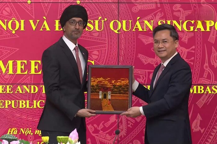 Hà Nội - Singapore hợp tác đào tạo, bồi dưỡng cán bộ - Đài Phát thanh và truyền hình Hà Nội