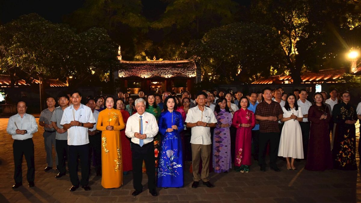 Đoàn đại biểu HĐND toàn quốc tham dự chương trình Tinh hoa Đạo học - Đài Phát thanh và truyền hình Hà Nội