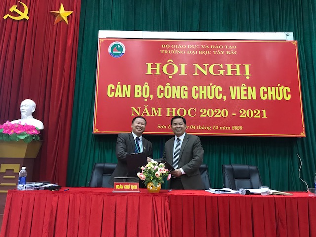 Hội nghị cán bộ, công chức, viên chức Trường Đại học Tây Bắc năm học 2020 - 2021