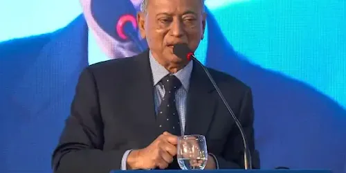 জনগণের আস্থা তৈরি করার দায়িত্ব রাজনীতিবিদদেরই : আমীর খসরু