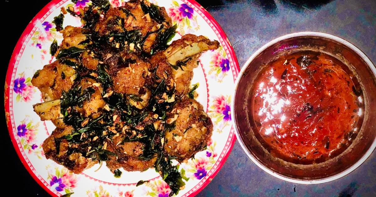 Đùi gà chiên tỏi ớt lá huế