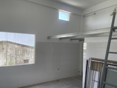 Phòng trọ nhà 2 tầng 2 mê mới xây xong, cần cho thuê 2