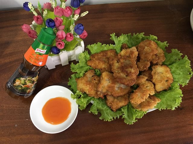 Thịt Lăn Bột Chiên Giòn