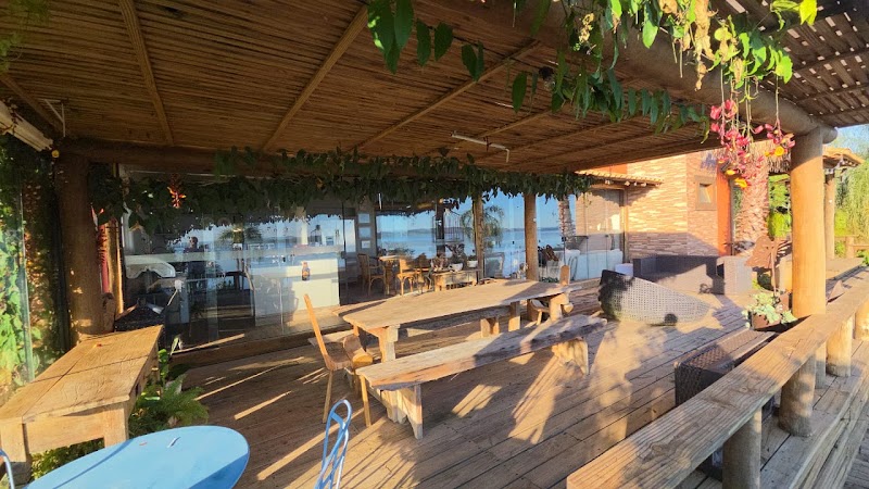 Foto 48 de Casa pé na água ao lado do Clube Marina no Riviera de Santa Cristina XII