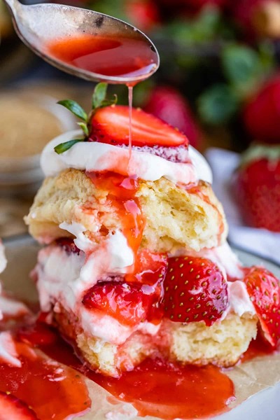 Classic-Strawberry-Shortcake-Recipe-12