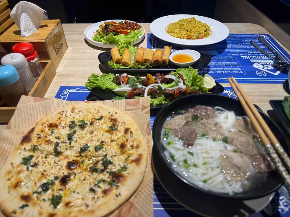 รีวิว Chef House Halal Food ร้านอาหารฮาลาลใจกลางกรุง ณ 1 วิวสวยเมนูอร่อย