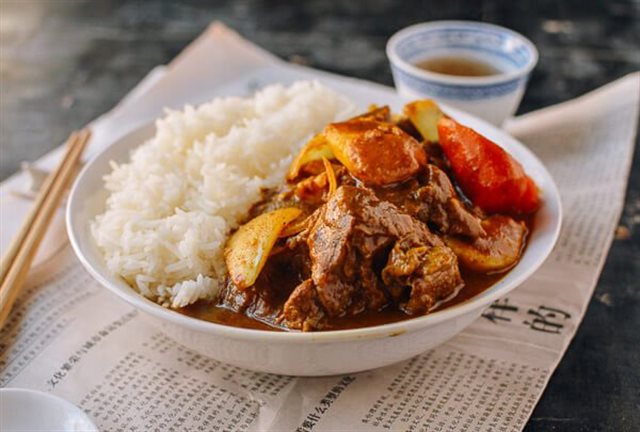 Cà Ri Bò Nhanh Gọn