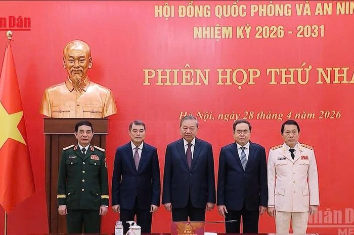[Video] Tổng Bí thư, Chủ tịch nước Tô Lâm chủ trì phiên họp thứ nhất Hội đồng Quốc phòng và An ninh nhiệm kỳ 2026-2031 - Báo Nhân Dân