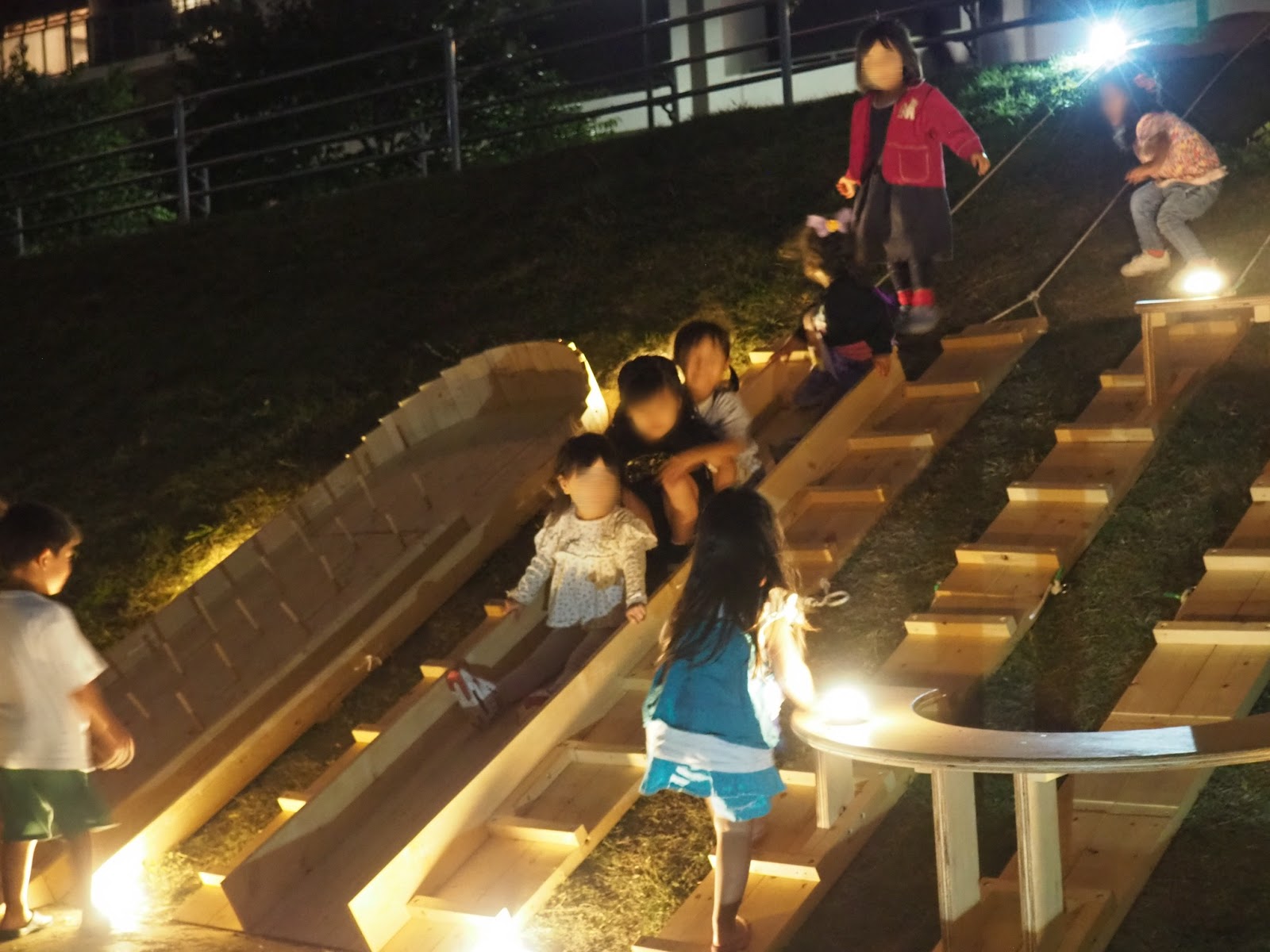 河川敷の傾斜空間を活用するどてファニチャーの有用性の検証-thumb-3