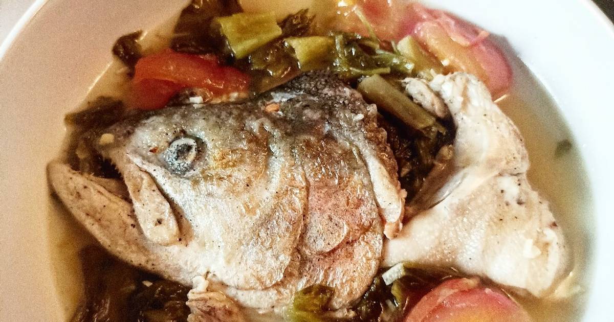 Canh Súp Đầu Cá Hồi/ Salmon Fishhead Soup