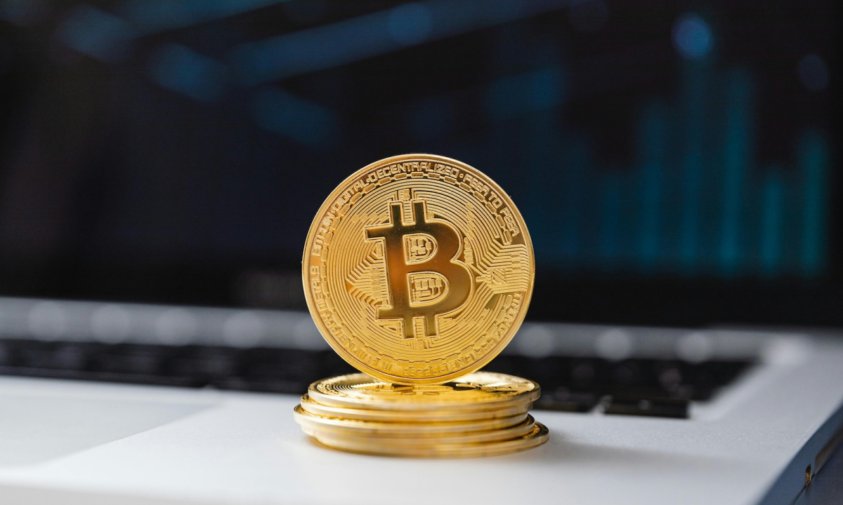 El rebote de Bitcoin anticipa nuevas decisiones estratégicas en mercados financieros y activos digitales