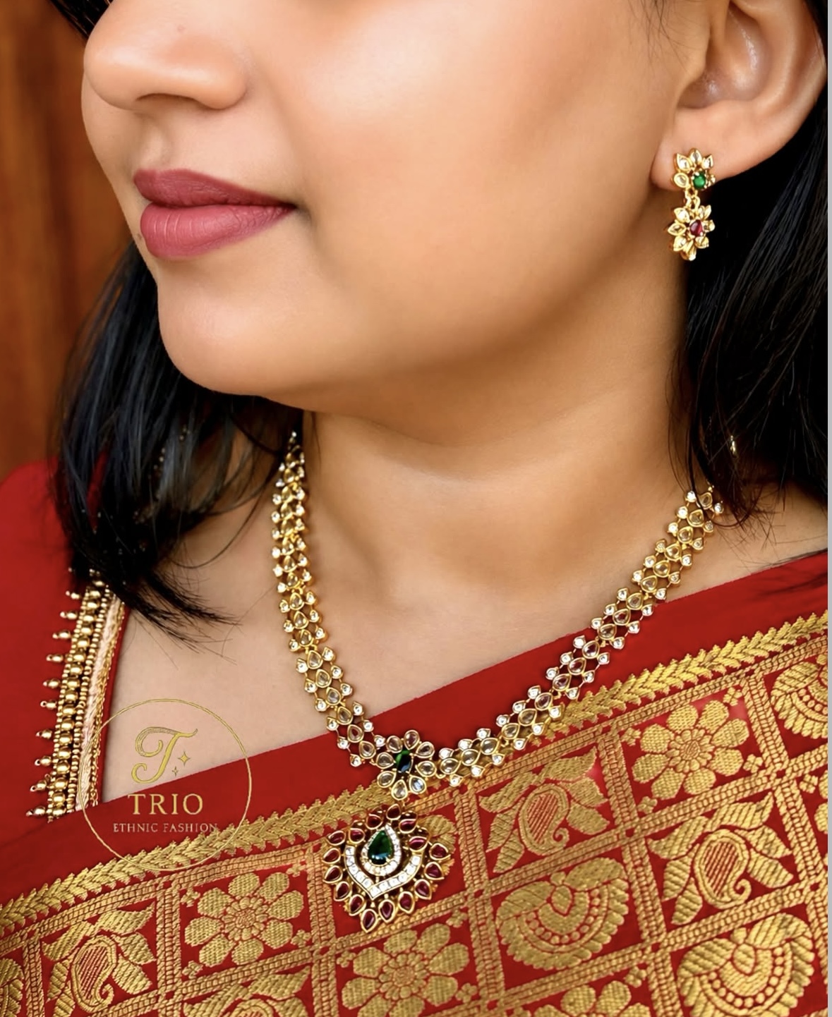 AD Necklace Set